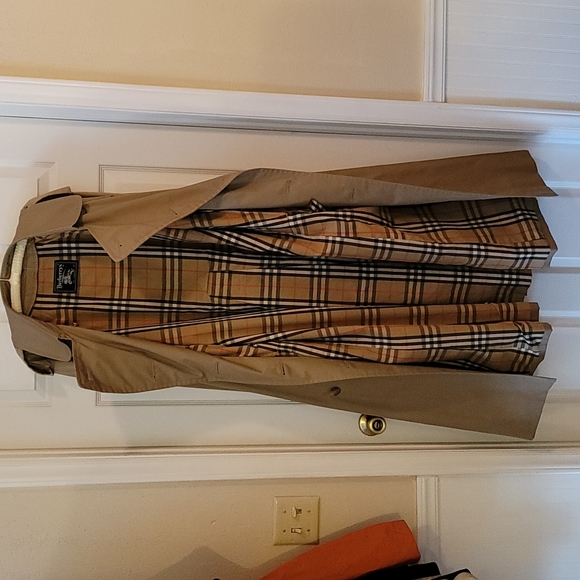 Burberry Other - Burberry Trench Coat lined in Burberry Check Plaid with  Removeable Wool Liner